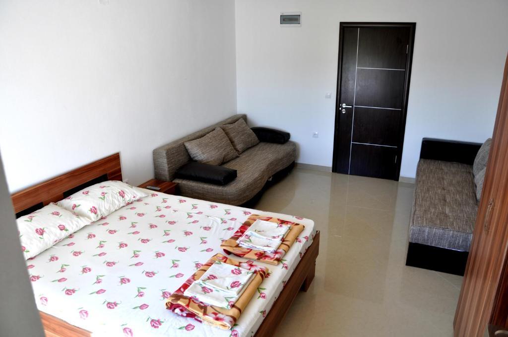 Apartments Perezaj II Ulcinj Extérieur photo