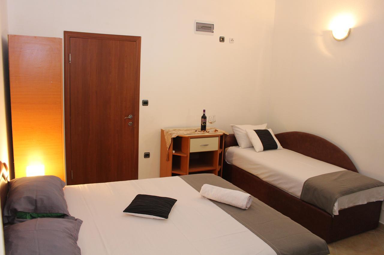 Apartments Perezaj II Ulcinj Extérieur photo