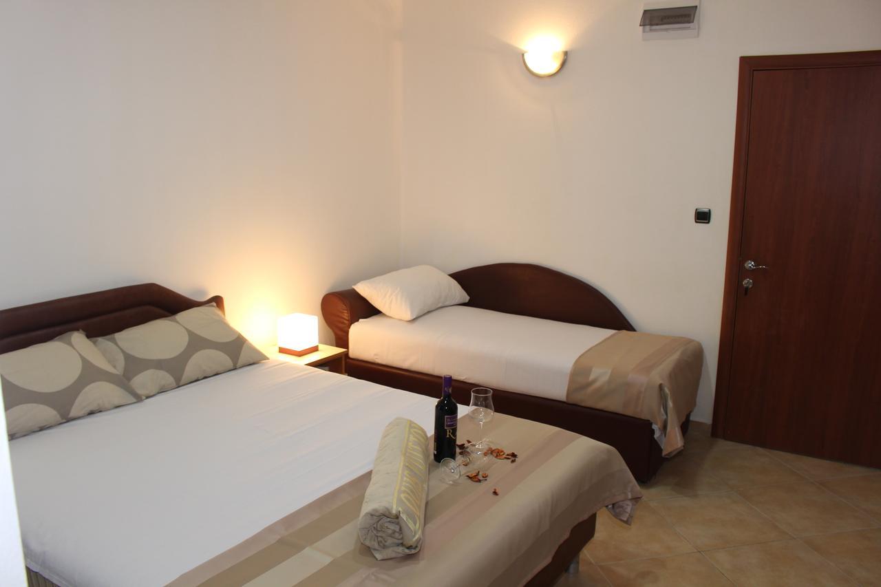 Apartments Perezaj II Ulcinj Extérieur photo